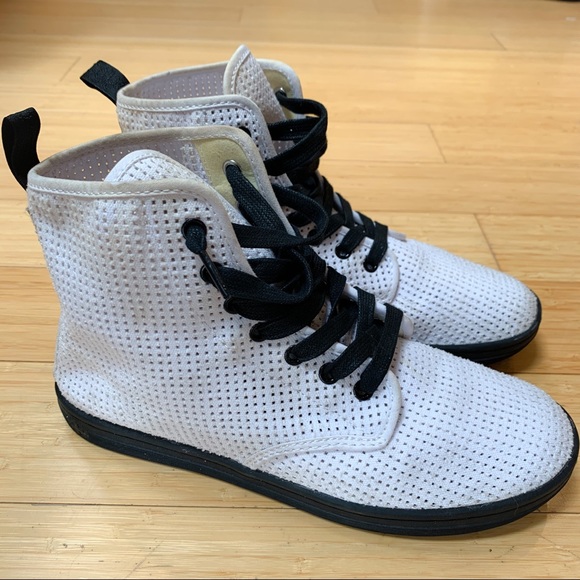 Dr. Martens Shoes - DR. MARTEN’S White Shoreditch lace up boots, 9.